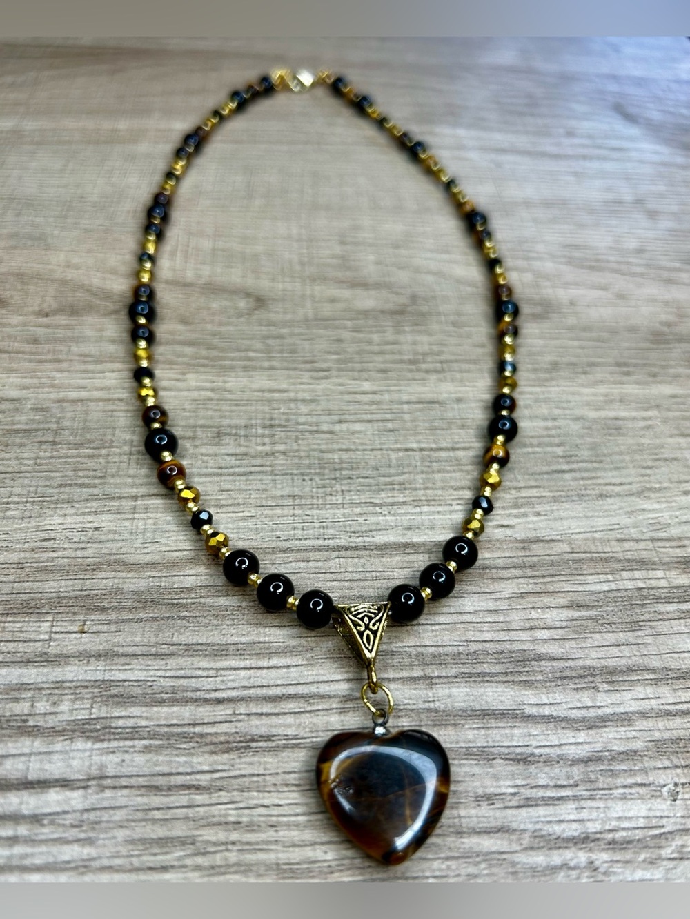 Tigers Eye w| Black & Gold Crystal Beaded Necklace w| Tigers Eye Heart Pendant